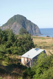 Small Eco Houses: Solar Home on the Oregon Coast Image